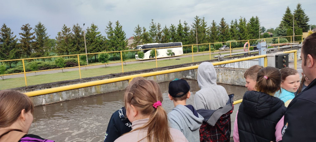 Wyjazd klasy trzeciej do Oczyszczalni Ścieków w Strzelnie Klasztornym