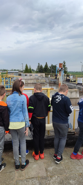 Wyjazd klasy trzeciej do Oczyszczalni Ścieków w Strzelnie Klasztornym
