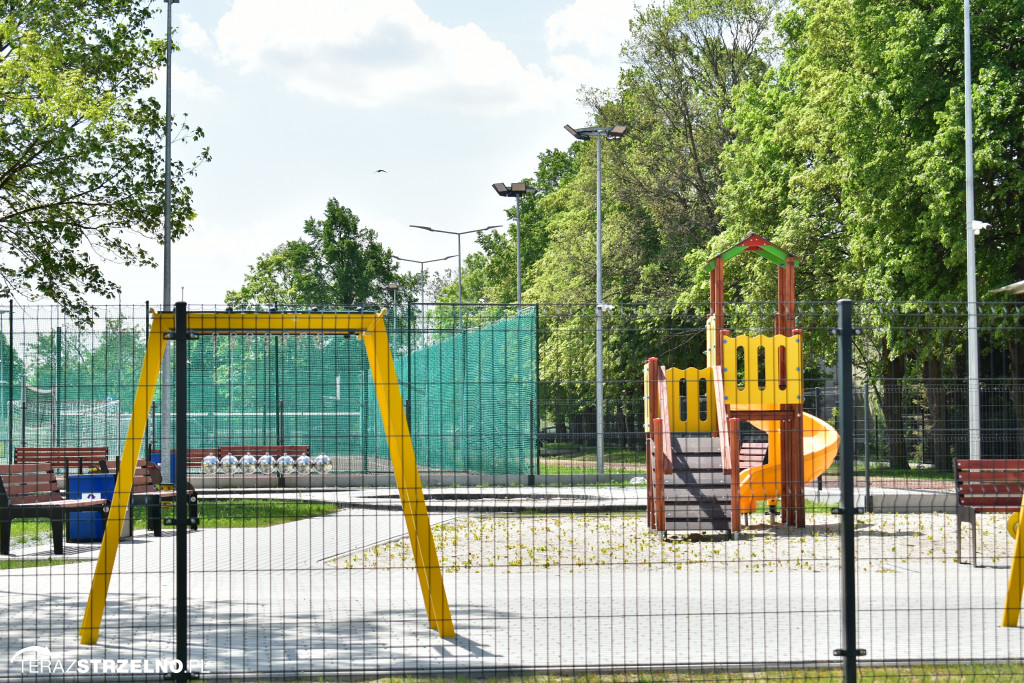 ZSP im A. A. Michelsona i otoczenie szkoły wypiękniało - galeria