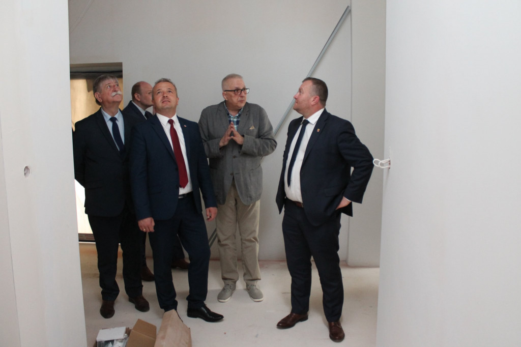 Konferencja prasowa z udziałem Wojewody Mikołaja Bogdanowicza