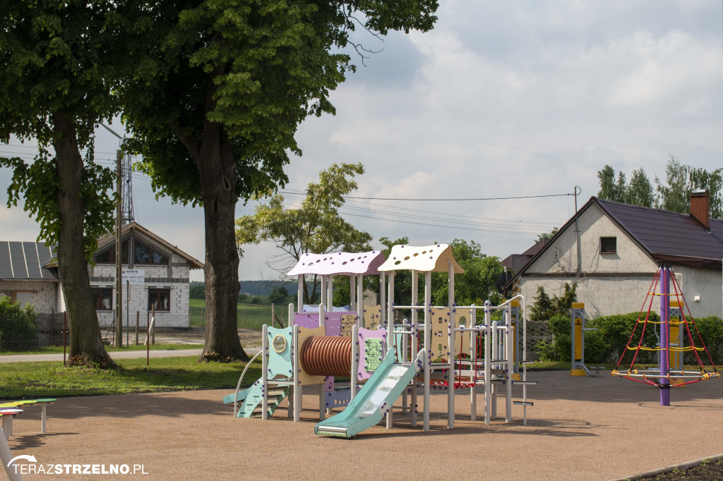Otwarcie placu zabaw w Stodołach, Ciencisku i Młynach