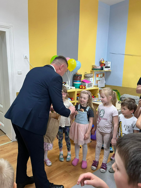 Dzień dziecka w strzeleńskich przedszkolach i szkołach