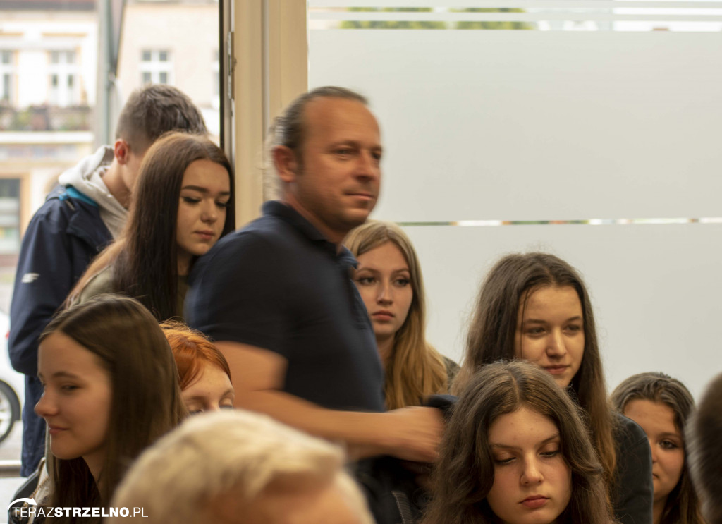 Niezwykle ciekawe spotkanie w strzeleńskiej bibliotece