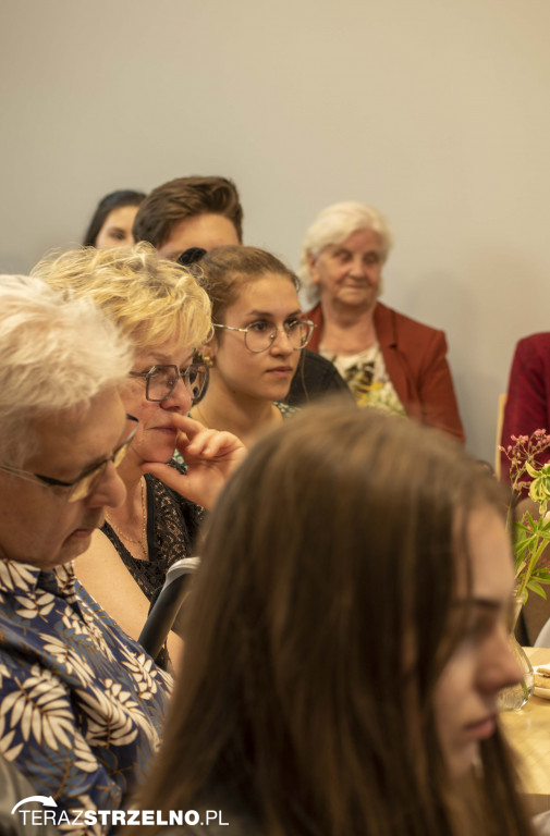 Niezwykle ciekawe spotkanie w strzeleńskiej bibliotece