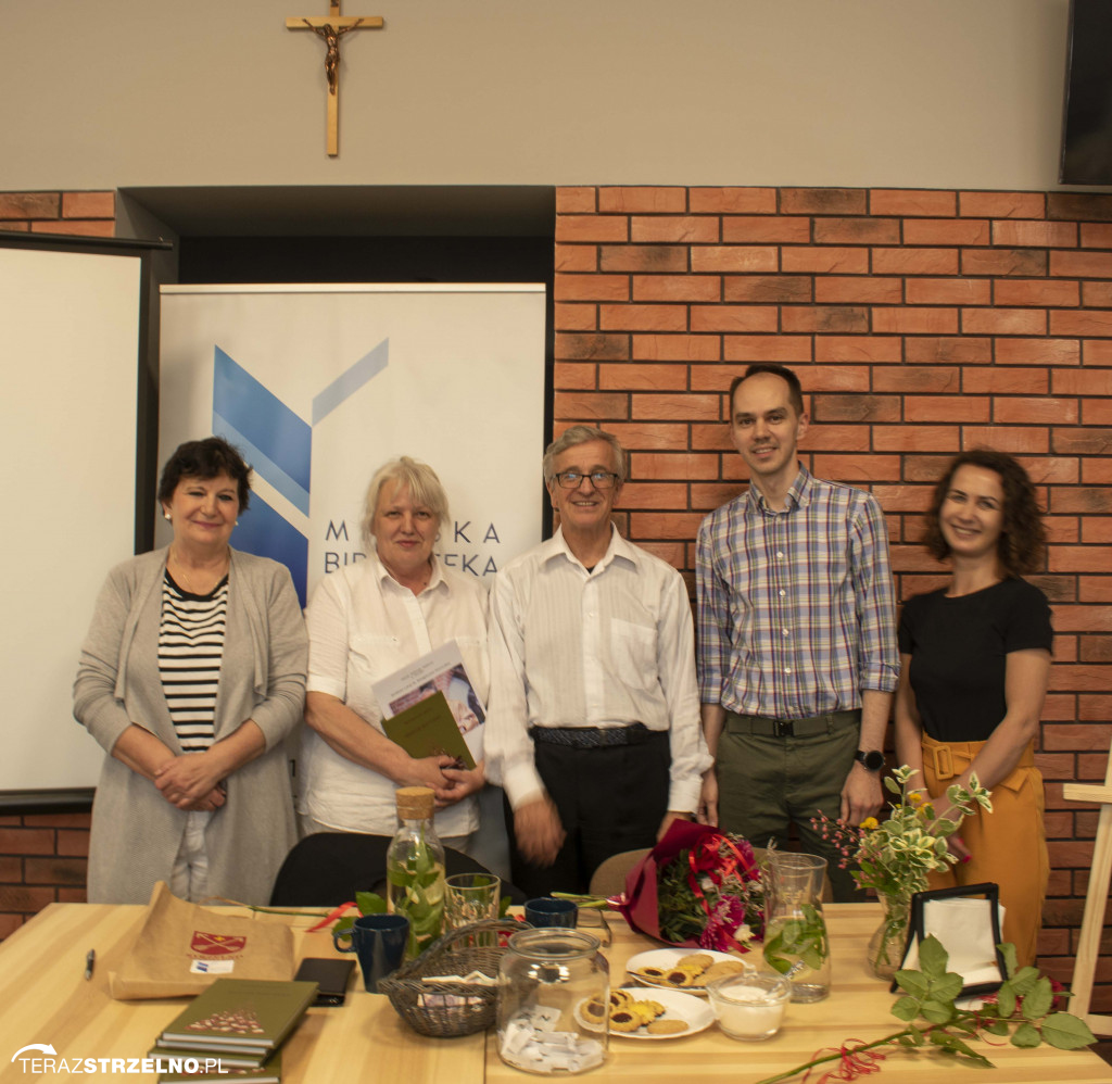 Niezwykle ciekawe spotkanie w strzeleńskiej bibliotece