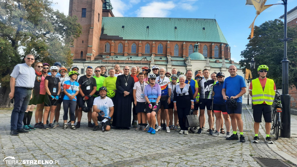 Pielgrzymki rowerowe już w drodze m.in. ze Strzelna [ZDJĘCIA]