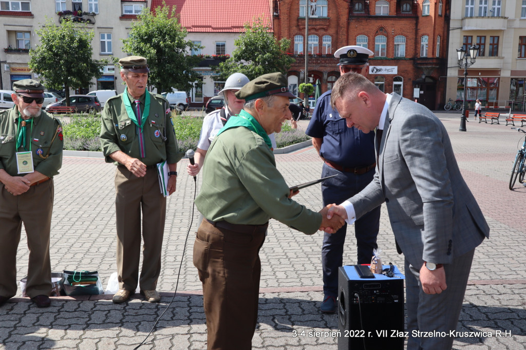 VII Harcerski Złaz Strzelno - Kruszwica. Starszyzna harcerska odwiedziła także Strzelno