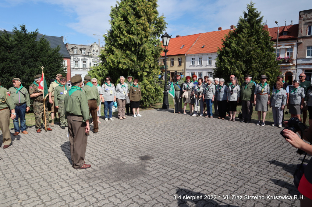 VII Harcerski Złaz Strzelno - Kruszwica. Starszyzna harcerska odwiedziła także Strzelno