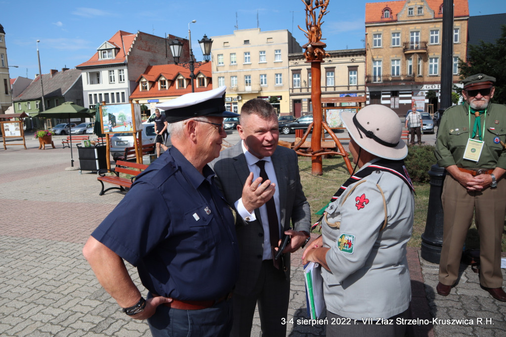 VII Harcerski Złaz Strzelno - Kruszwica. Starszyzna harcerska odwiedziła także Strzelno