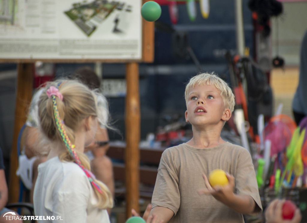 Wieczorne show na Festiwalu Czekolady - artyści zgromadzili tłumy na strzeleńskim Rynku, cz.I