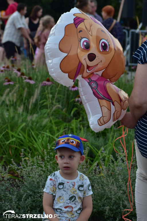 Wieczorne show na Festiwalu Czekolady - artyści zgromadzili tłumy na strzeleńskim Rynku, cz.I