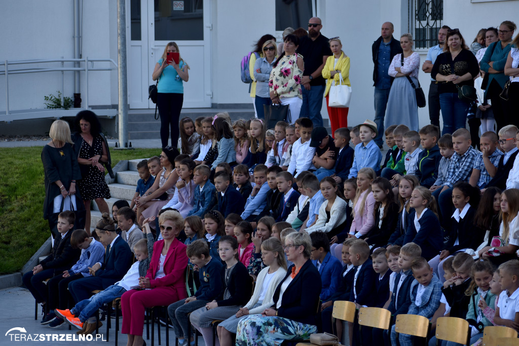 Powitanie Roku Szkolnego 2022/2023 w SP im A. A. Michelsona w Strzelnie