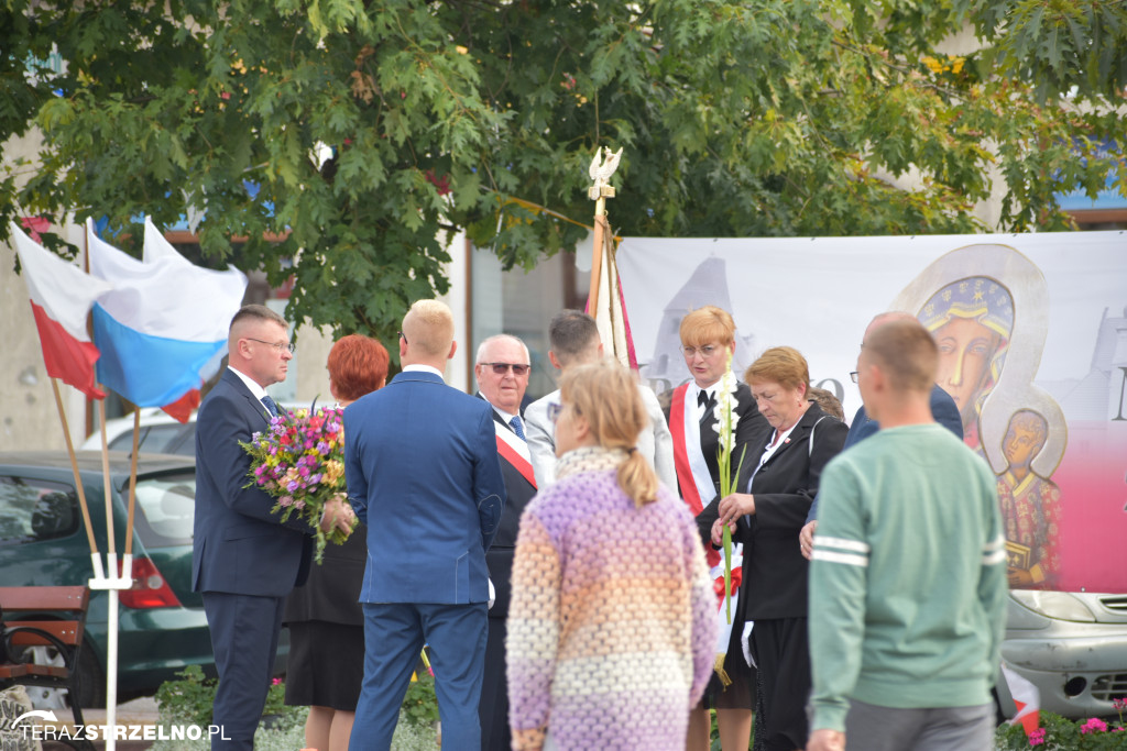 Powitanie Obrazu Matki Bożej Częstochowskiej w Strzelnie