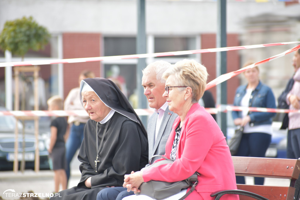 Powitanie Obrazu Matki Bożej Częstochowskiej w Strzelnie