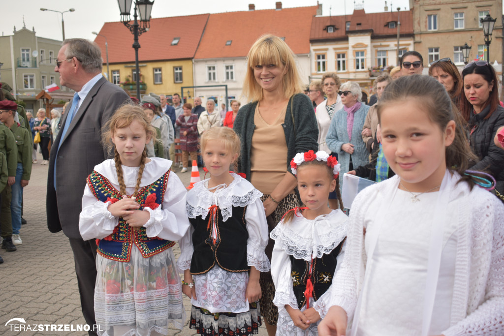 Powitanie Obrazu Matki Bożej Częstochowskiej w Strzelnie