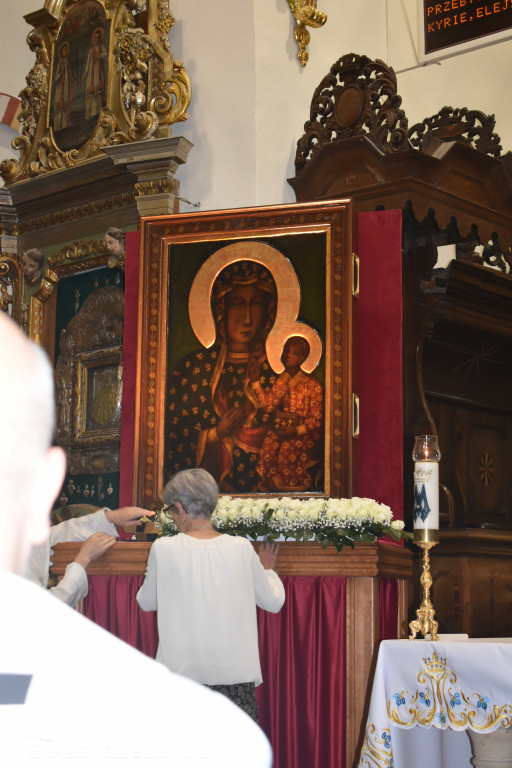 Powitanie Obrazu Matki Bożej Częstochowskiej w Strzelnie