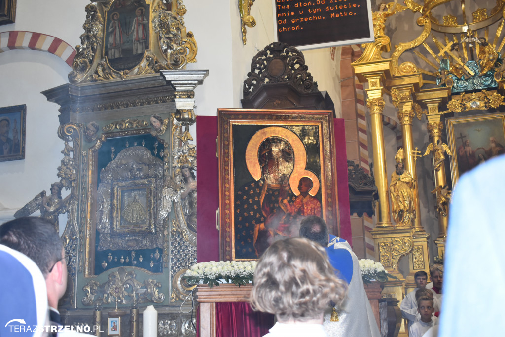 Powitanie Obrazu Matki Bożej Częstochowskiej w Strzelnie