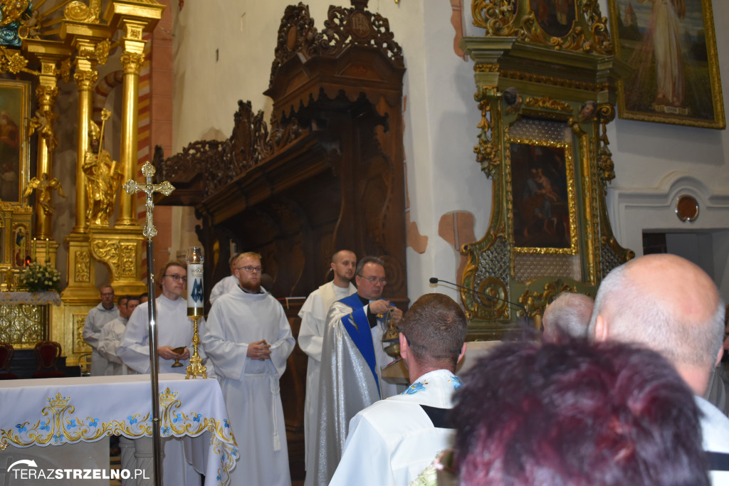 Powitanie Obrazu Matki Bożej Częstochowskiej w Strzelnie