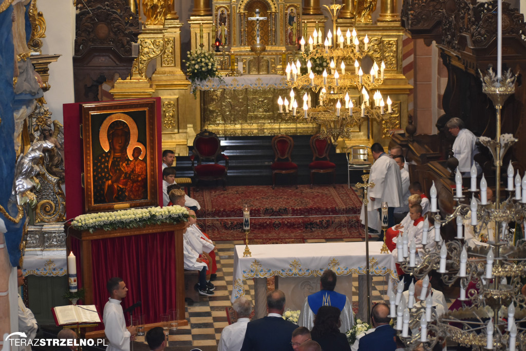 Powitanie Obrazu Matki Bożej Częstochowskiej w Strzelnie