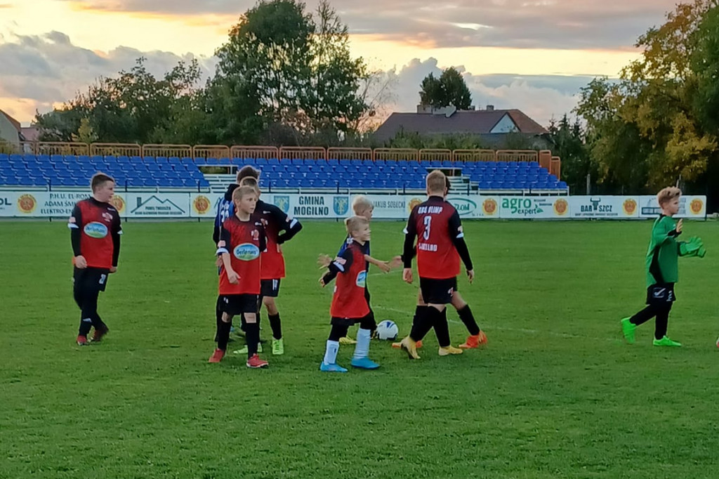Wynik mówi wszystko - Młodziki pokonali rywali wynikiem 7:0