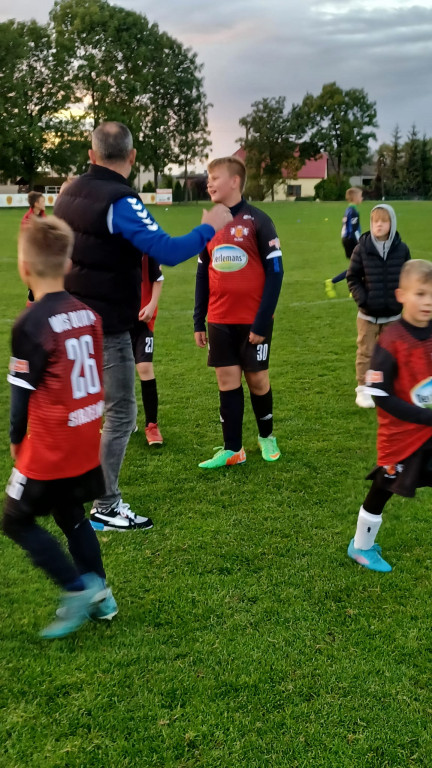 Wynik mówi wszystko - Młodziki pokonali rywali wynikiem 7:0