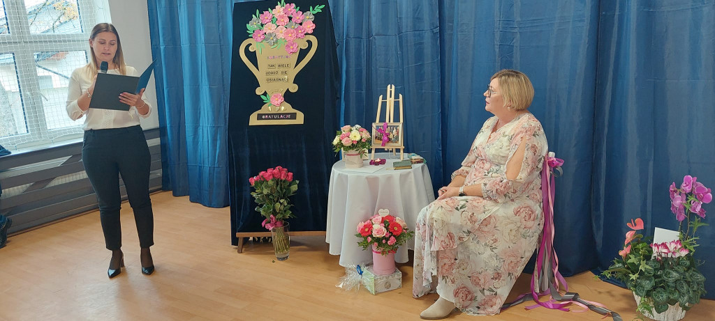 Szkoła Podstawowa w Markowicach pożegnała Panią Urszulę przechodzącą na emeryturę