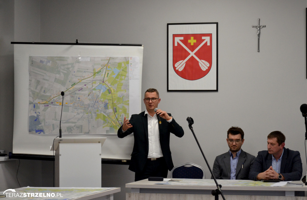 Spotkanie Mieszkańców Strzelna z  przedstawicielami GDDKiA i firmą TRAKT z Katowic