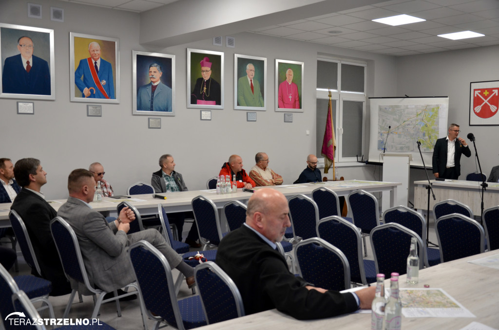 Spotkanie Mieszkańców Strzelna z  przedstawicielami GDDKiA i firmą TRAKT z Katowic