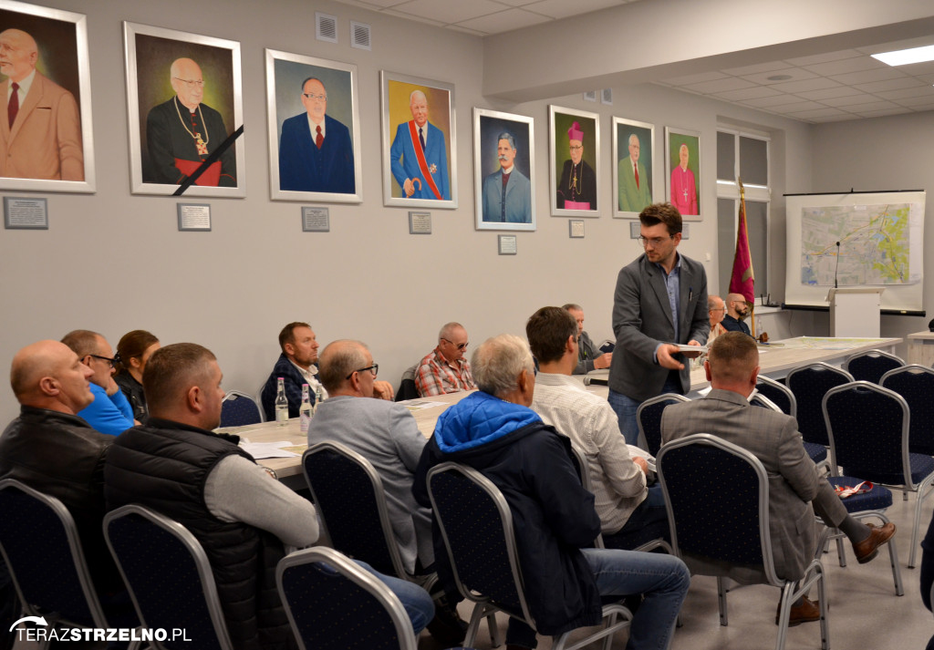 Spotkanie Mieszkańców Strzelna z  przedstawicielami GDDKiA i firmą TRAKT z Katowic