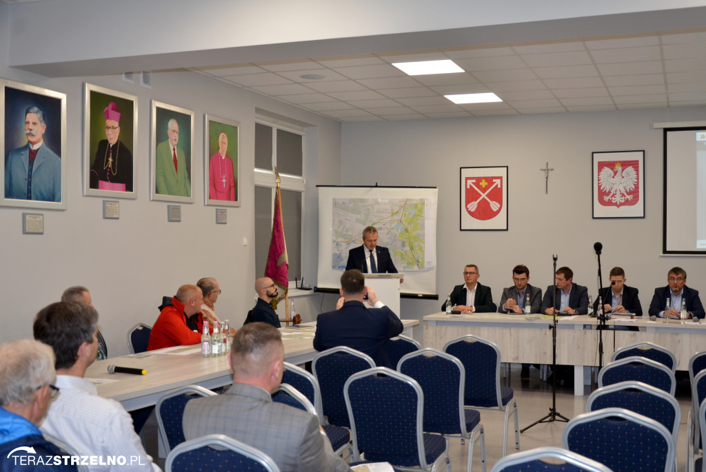 Spotkanie Mieszkańców Strzelna z  przedstawicielami GDDKiA i firmą TRAKT z Katowic