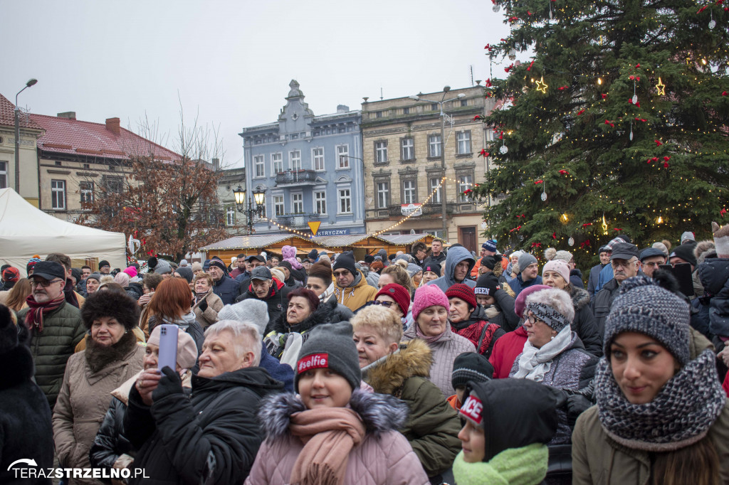 III Wielki Jarmark Bożonarodzeniowy - dzień III - NIEDZIELNA PAŁUCKA BIESIADA Z WASZYM RADIEM FM