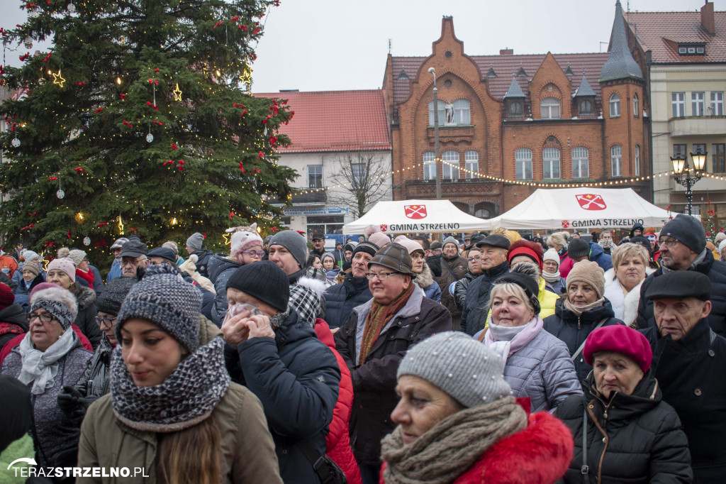 III Wielki Jarmark Bożonarodzeniowy - dzień III - NIEDZIELNA PAŁUCKA BIESIADA Z WASZYM RADIEM FM