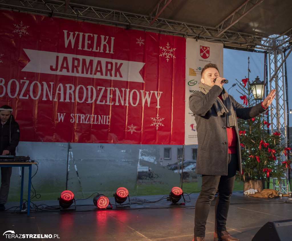 III Wielki Jarmark Bożonarodzeniowy - dzień III - NIEDZIELNA PAŁUCKA BIESIADA Z WASZYM RADIEM FM