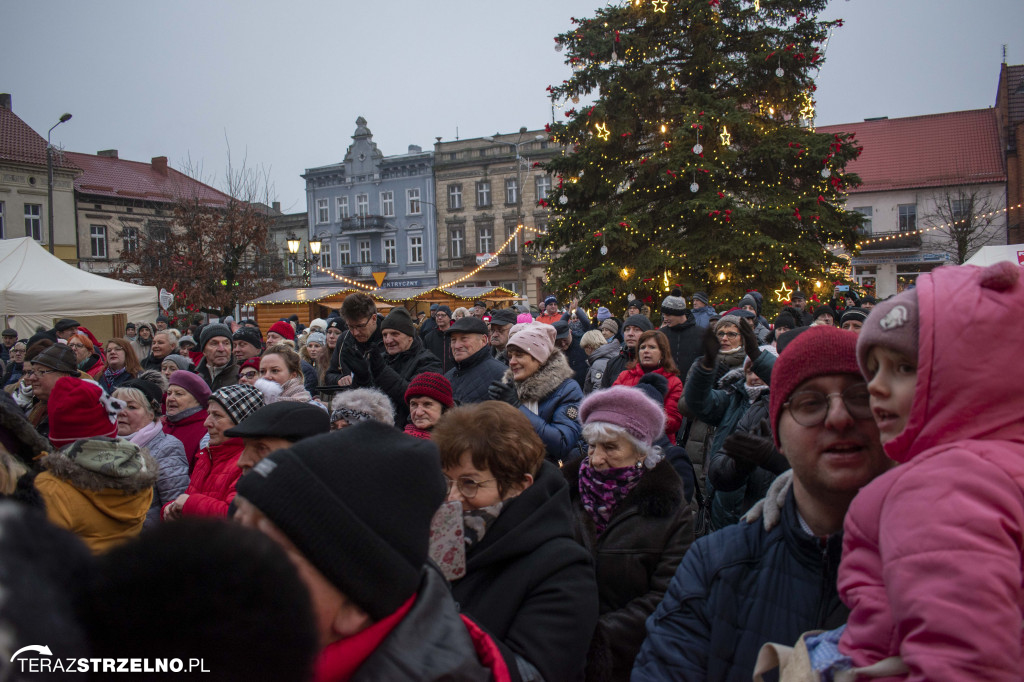 III Wielki Jarmark Bożonarodzeniowy - dzień III - NIEDZIELNA PAŁUCKA BIESIADA Z WASZYM RADIEM FM