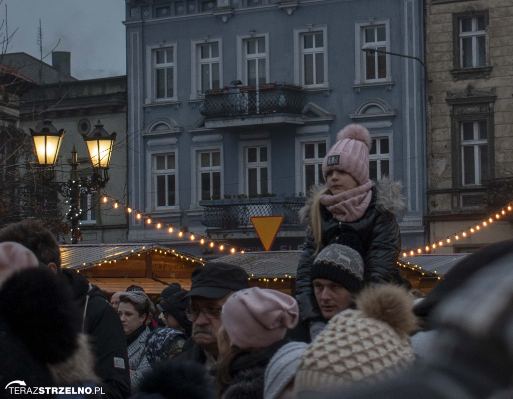 III Wielki Jarmark Bożonarodzeniowy - dzień III - NIEDZIELNA PAŁUCKA BIESIADA Z WASZYM RADIEM FM