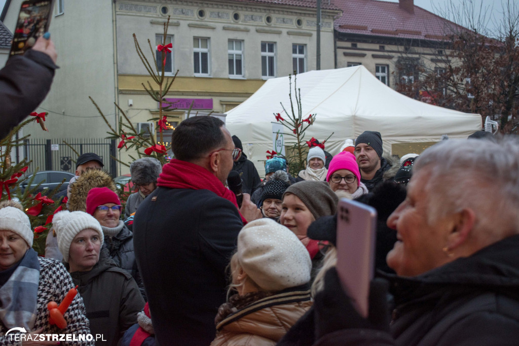 III Wielki Jarmark Bożonarodzeniowy - dzień III - NIEDZIELNA PAŁUCKA BIESIADA Z WASZYM RADIEM FM