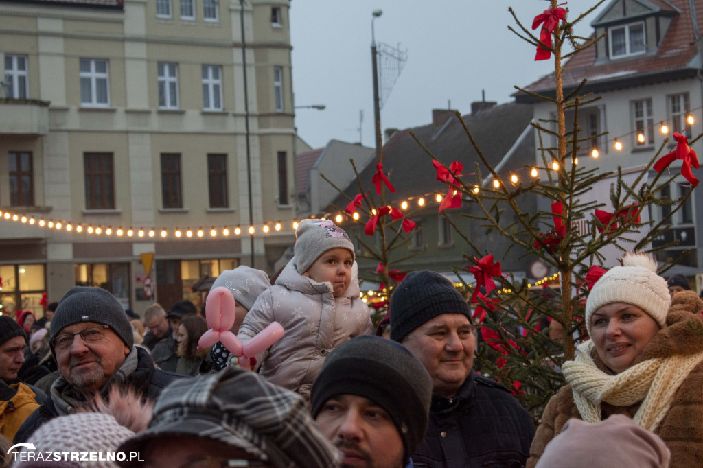 III Wielki Jarmark Bożonarodzeniowy - dzień III - NIEDZIELNA PAŁUCKA BIESIADA Z WASZYM RADIEM FM