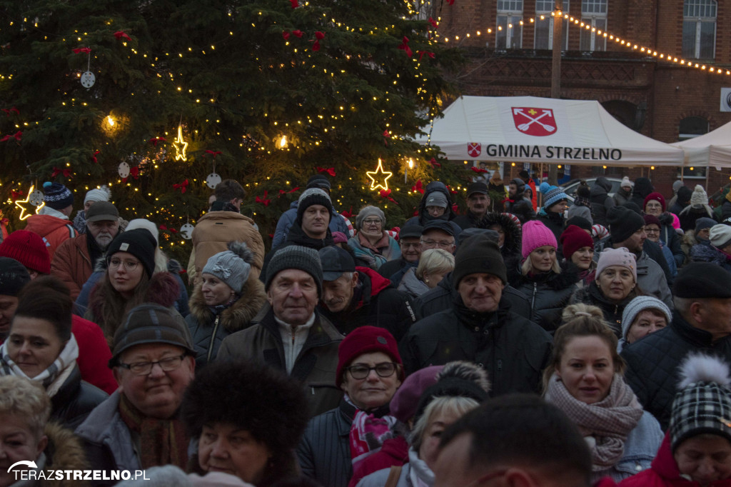 III Wielki Jarmark Bożonarodzeniowy - dzień III - NIEDZIELNA PAŁUCKA BIESIADA Z WASZYM RADIEM FM