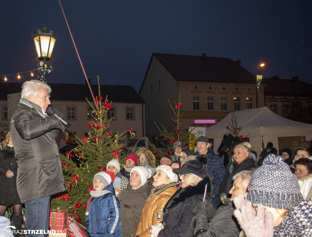 III Wielki Jarmark Bożonarodzeniowy - dzień III - NIEDZIELNA PAŁUCKA BIESIADA Z WASZYM RADIEM FM