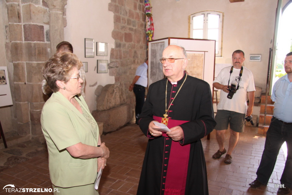 Galeria wspomnień ks. kan. Ottona Szymków