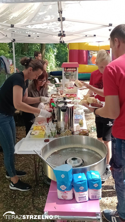 W Sławsku Dolnym trwa impreza z okazji Dnia Dziecka