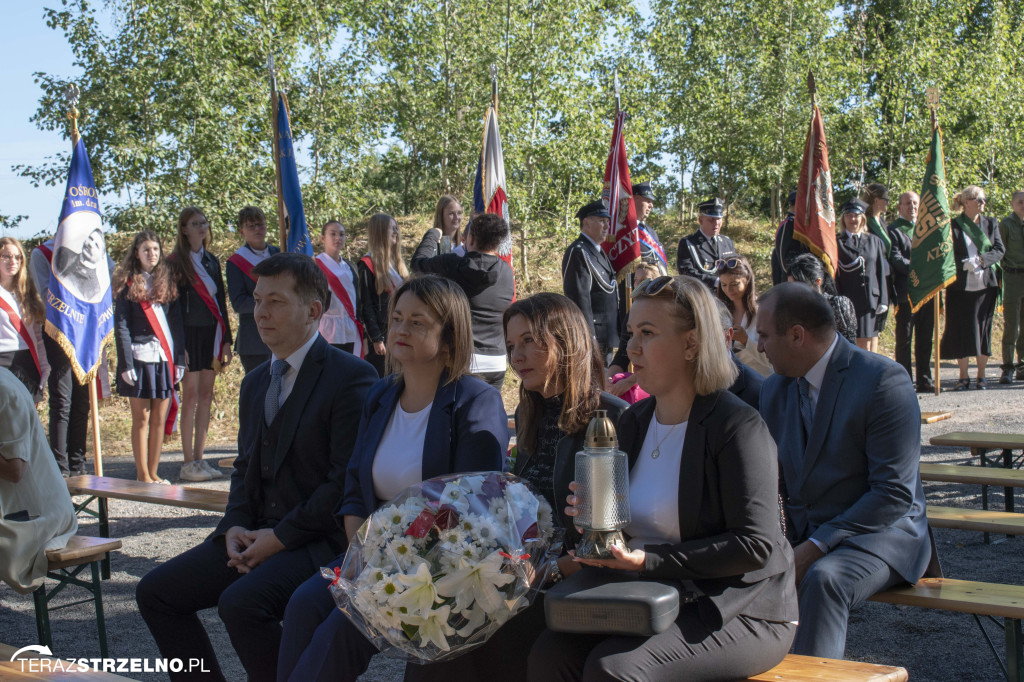 Uroczystości w Ciencisku, poświęcenie Krzyża Harcerskiego