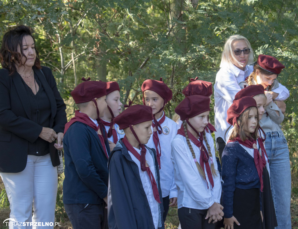 Uroczystości w Ciencisku, poświęcenie Krzyża Harcerskiego