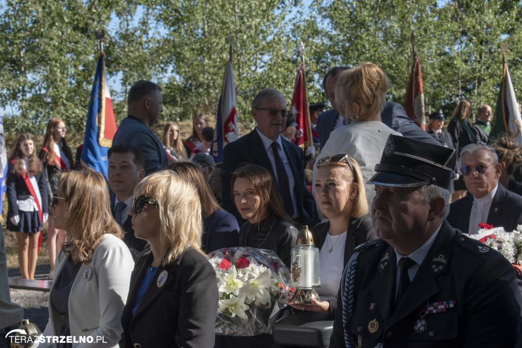 Uroczystości w Ciencisku, poświęcenie Krzyża Harcerskiego