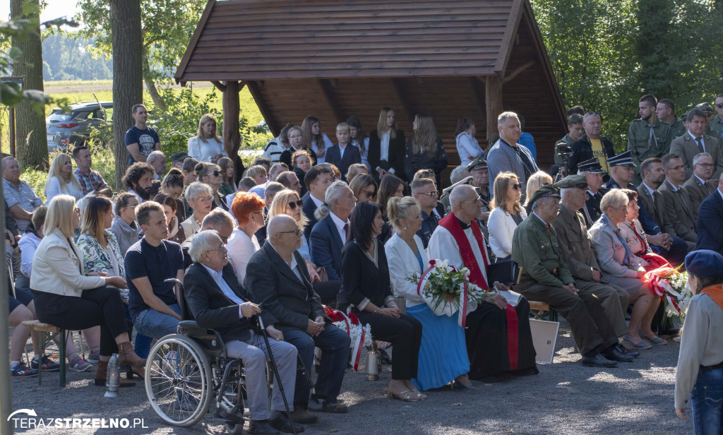 Uroczystości w Ciencisku, poświęcenie Krzyża Harcerskiego