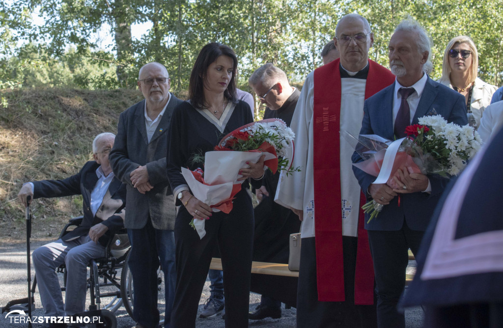 Uroczystości w Ciencisku, poświęcenie Krzyża Harcerskiego