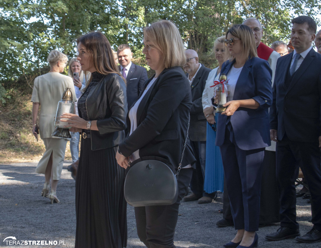 Uroczystości w Ciencisku, poświęcenie Krzyża Harcerskiego