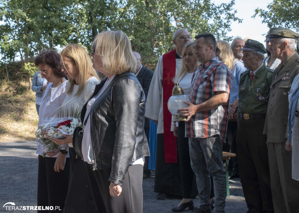 Uroczystości w Ciencisku, poświęcenie Krzyża Harcerskiego