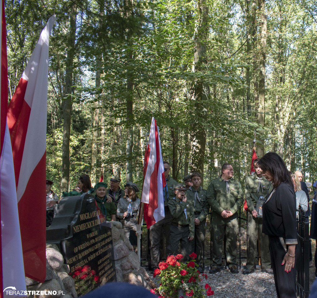 Uroczystości w Ciencisku, poświęcenie Krzyża Harcerskiego