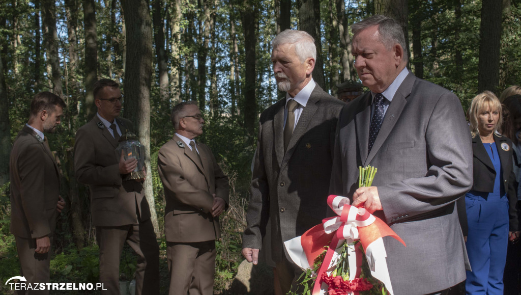 Uroczystości w Ciencisku, poświęcenie Krzyża Harcerskiego